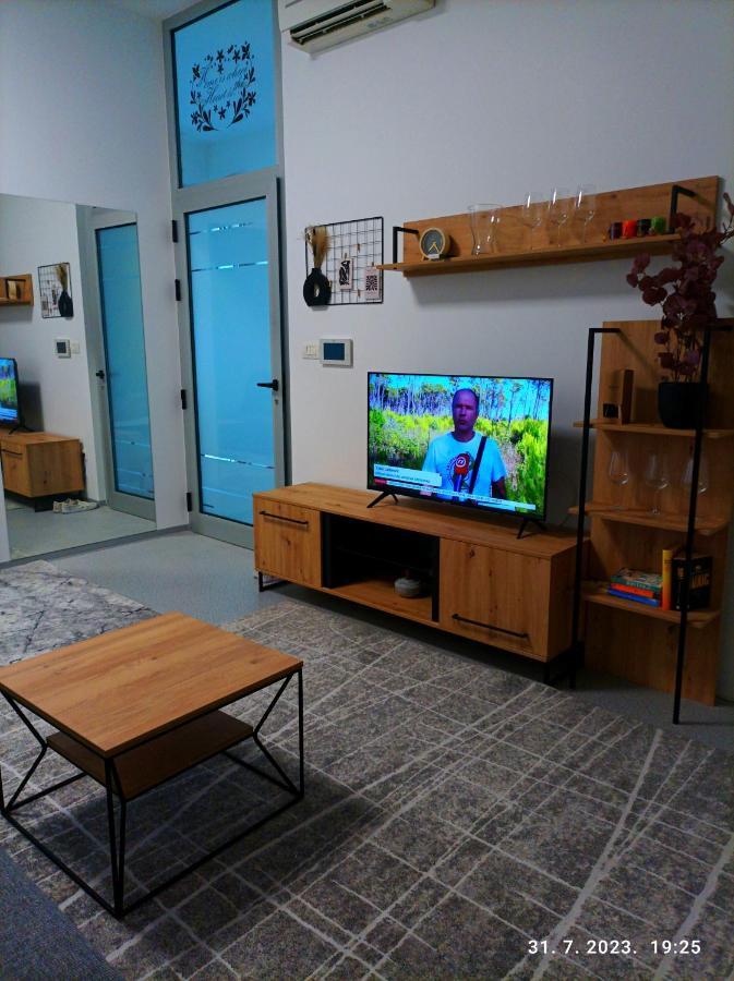 Firule Tennis@Beach Apartment سبليت المظهر الخارجي الصورة